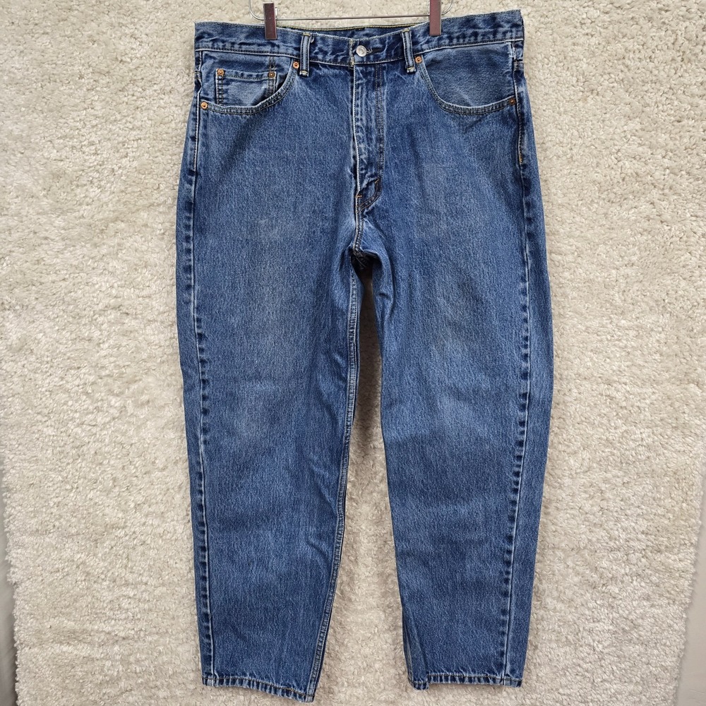 Levi's 560 Mens Relaxed Fit Medium Wash Jeans Size 38x32 (fits 37x31)‎ Classic